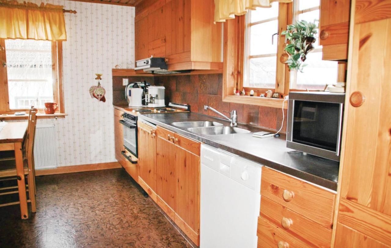 Cozy Home In Uddevalla With Wifi Häljebol Zewnętrze zdjęcie