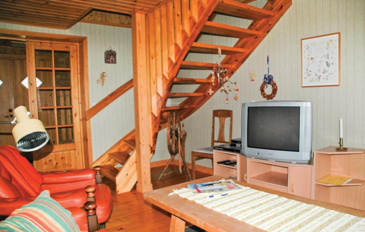 Cozy Home In Uddevalla With Wifi Häljebol Zewnętrze zdjęcie